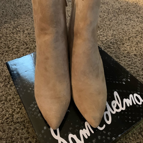 Sam Edelman Hilary Bootie - Picture 6 of 8